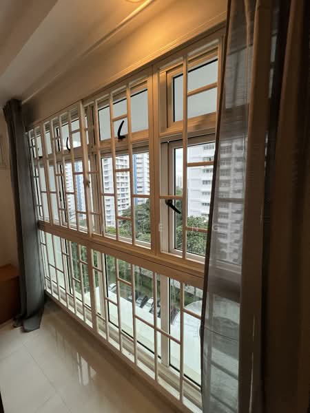199 Boon Lay Drive, 199 Boon Lay Drive, 3 Bedrooms, 1,302 sqft, HDB Flat For Sale, by Angie Ng, 500108109 - Balcony - PropertyGuru.com.sg