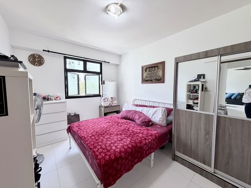 180A Boon Lay Drive, 180A Boon Lay Drive, 2 Bedrooms, 732 sqft, HDB Flat For Sale, by Jerez Amsyar, 500108111 - Master Room - PropertyGuru.com.sg