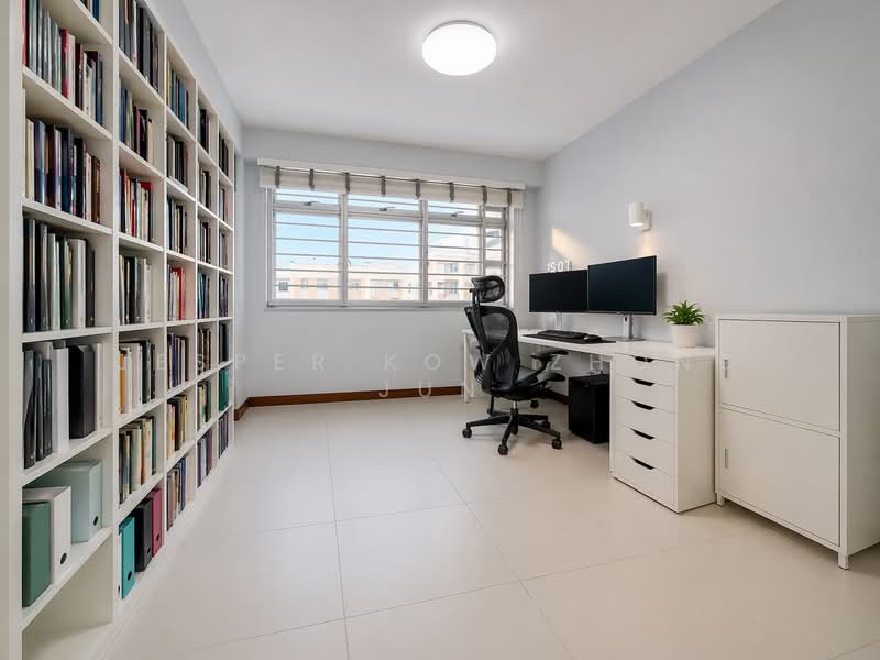 332A Anchorvale Link, 332A Anchorvale Link, 3 Bedrooms, 1,001 sqft, HDB Flat For Sale, by Jesper Kow Zhong Jun, 500108121 - Common Bedroom 1 - PropertyGuru.com.sg