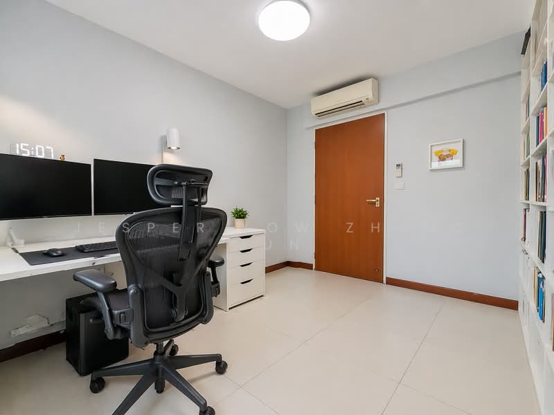 332A Anchorvale Link, 332A Anchorvale Link, 3 Bedrooms, 1,001 sqft, HDB Flat For Sale, by Jesper Kow Zhong Jun, 500108121 - Common Bedroom 1 - PropertyGuru.com.sg