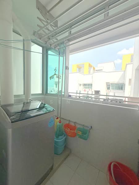 308A Ang Mo Kio Avenue 1, 308A Ang Mo Kio Avenue 1, 3 Bedrooms, 1,023 sqft, HDB Flat For Sale, by Jansen Feng, 500108122 - Balcony - PropertyGuru.com.sg