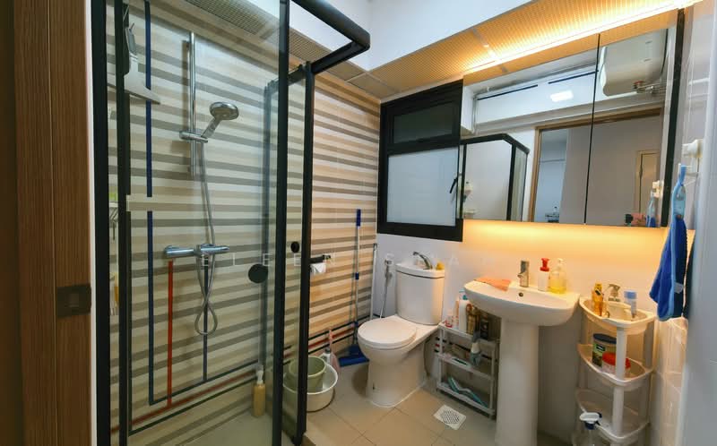 419C Northshore Drive, 419C Northshore Drive, 1 Bedroom, 409 sqft, HDB Flat For Rent, by Eleen Seah, 500108125 - Bathroom - PropertyGuru.com.sg