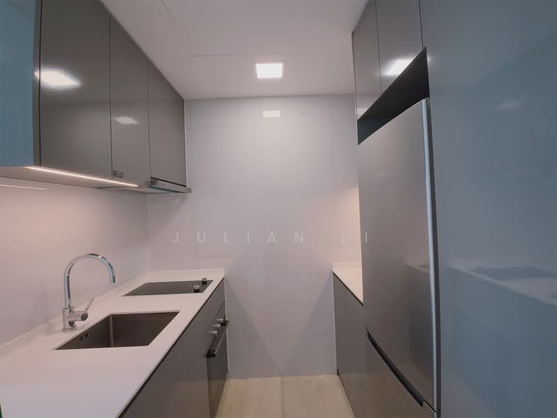 The Tre Ver, 60 Potong Pasir Avenue 1, 2 Bedrooms, 646 sqft, Condominium For Rent, by Julian Li, 500108132 - Kitchen - PropertyGuru.com.sg