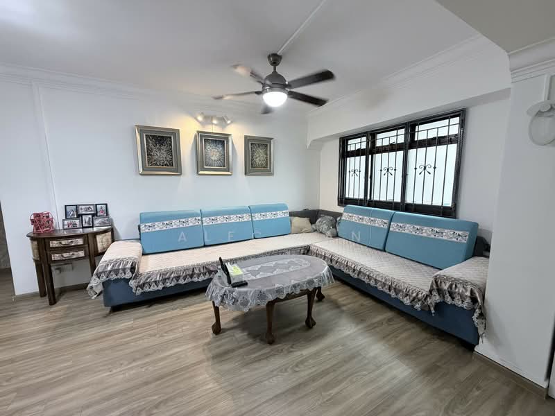 326 Sembawang Crescent, 326 Sembawang Crescent, 3 Bedrooms, 1,290 sqft, HDB Flat For Sale, by Alec Tan, 500108139 - Living Room - PropertyGuru.com.sg