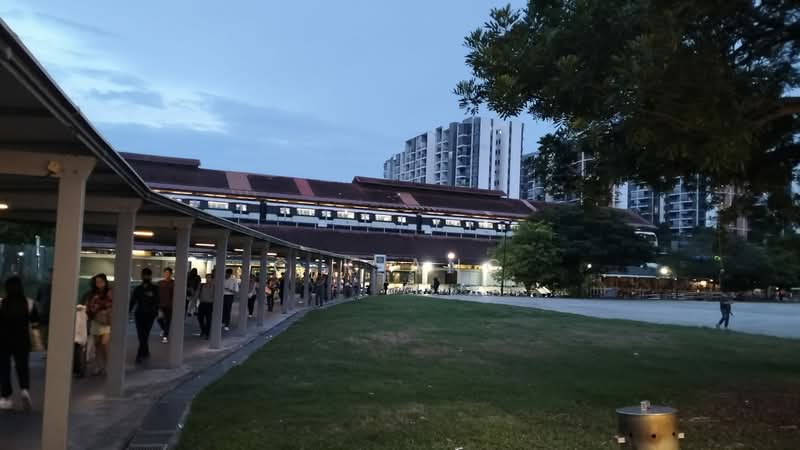 743 Yishun Avenue 5, 743 Yishun Avenue 5, 2 Bedrooms, 742 sqft, HDB Flat For Rent, by C K Ang, 500108140 - Exterior - PropertyGuru.com.sg