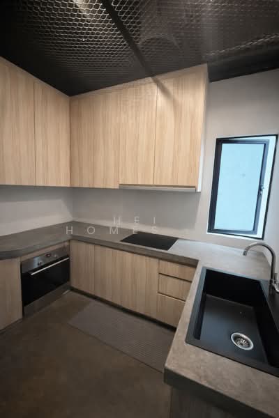 Mutiara View, 11 Jalan Mutiara, Room Rental, 100 sqft, Apartment For Rent, by Hei Homes, 500108141 - Kitchen - PropertyGuru.com.sg