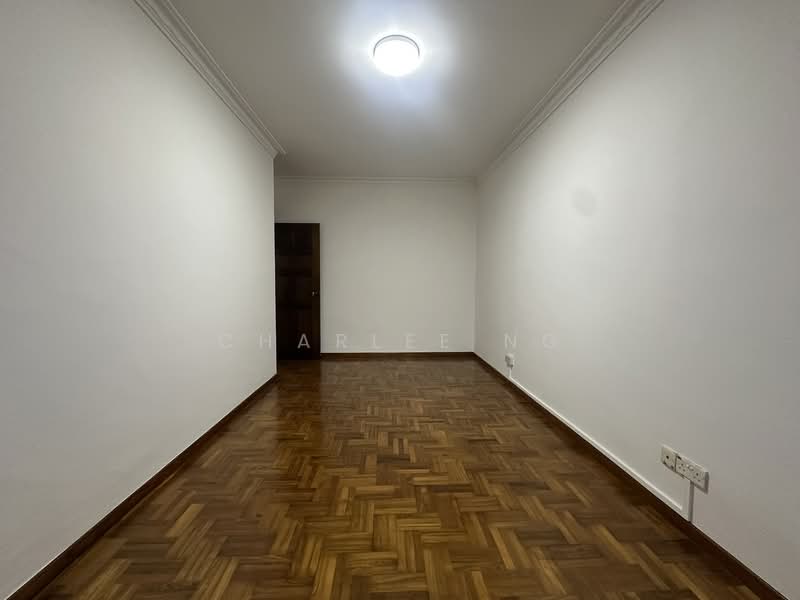 Sennett Estate, Chempaka Avenue, 4 Bedrooms, 1,500 sqft, Terraced House For Rent, by Charlee Ng, 500108142 - Interior - PropertyGuru.com.sg