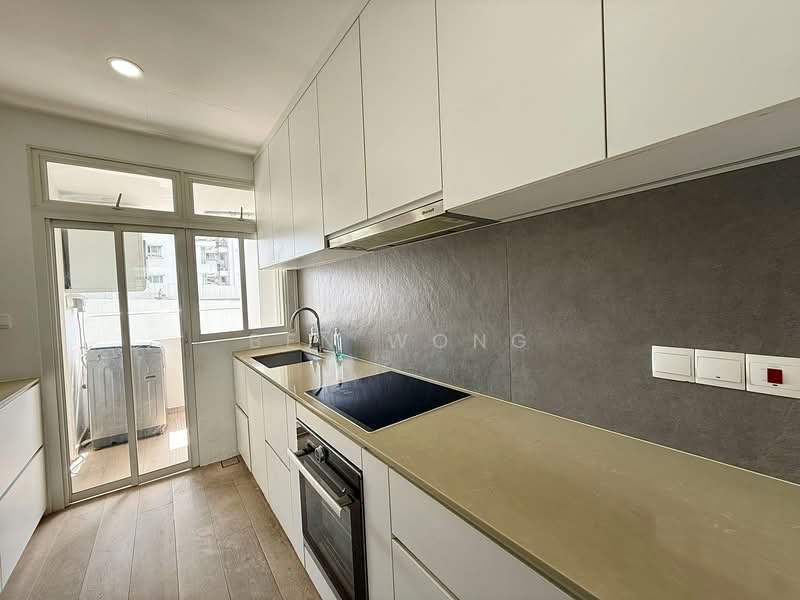 Apleton View, 71 Sinaran Drive, 3 Bedrooms, 1,227 sqft, Apartment For Sale, by Ben Wong, 500108144 - Kitchen - PropertyGuru.com.sg