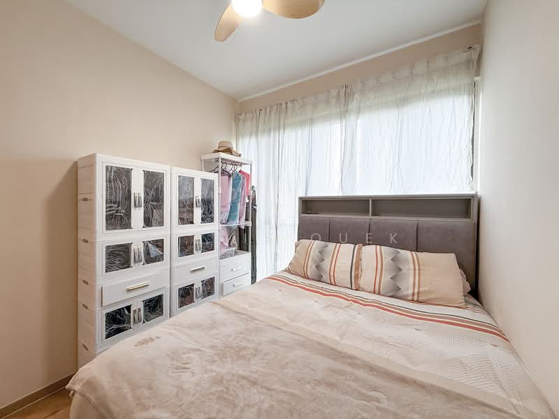 Midwood, 8 Hillview Rise, 2 Bedrooms, 775 sqft, Condominium For Sale, by Alexis Quek, 500108146 - Bedroom - PropertyGuru.com.sg