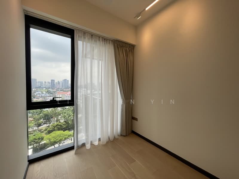 Perfect Ten, 323 Bukit Timah Road, 3 Bedrooms, 1,227 sqft, Condominium For Rent, by LIU Chen Yin, 500108156 - Bedroom 2 - PropertyGuru.com.sg