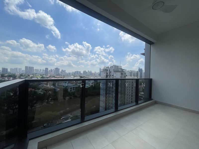 Perfect Ten, 323 Bukit Timah Road, 3 Bedrooms, 1,227 sqft, Condominium For Rent, by LIU Chen Yin, 500108156 - Functional Balcony with View - PropertyGuru.com.sg