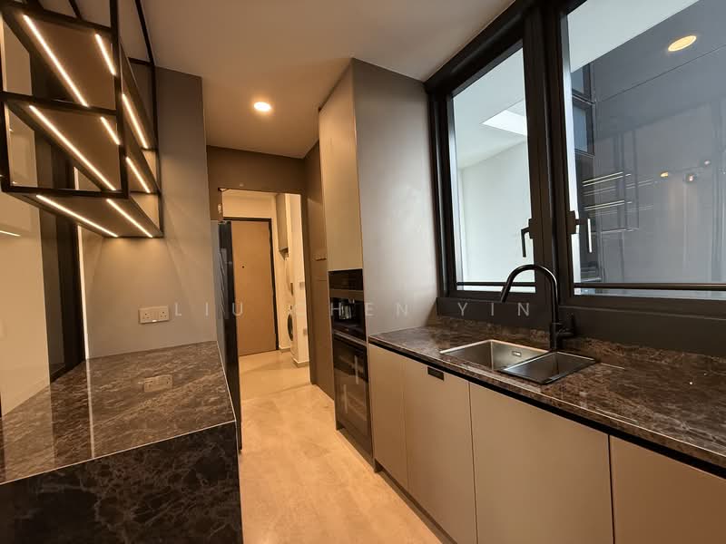 Perfect Ten, 323 Bukit Timah Road, 3 Bedrooms, 1,227 sqft, Condominium For Rent, by LIU Chen Yin, 500108156 - To Utility / Toilet and Back Door Access - PropertyGuru.com.sg