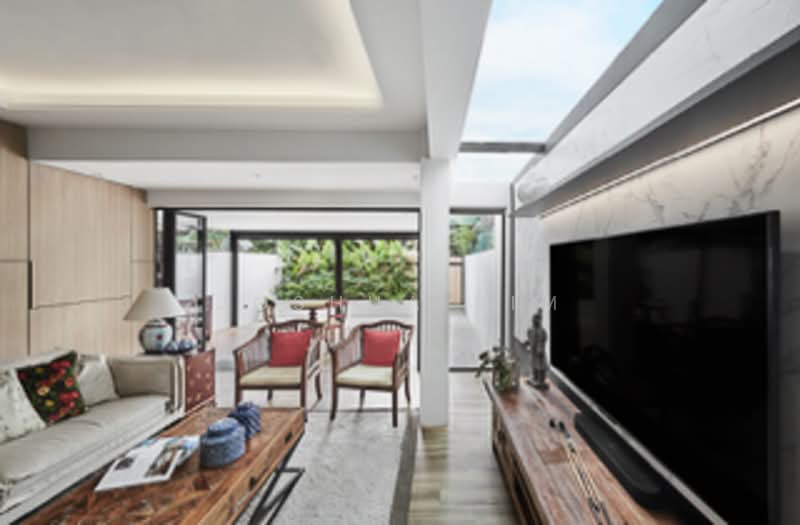 The Inglewood, The Inglewood, 4 Bedrooms, 2,400 sqft, Terraced House For Sale, by Joshua Sim, 500108160 - Living Room - PropertyGuru.com.sg