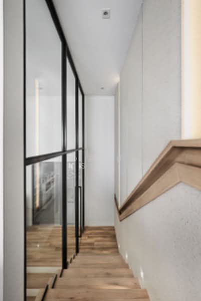 The Inglewood, The Inglewood, 4 Bedrooms, 2,400 sqft, Terraced House For Sale, by Joshua Sim, 500108160 - Interior - PropertyGuru.com.sg