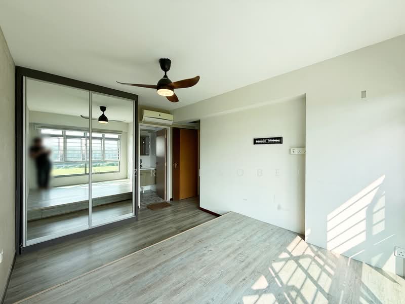 682A Edgedale Plains, 682A Edgedale Plains, 3 Bedrooms, 1,001 sqft, HDB Flat For Sale, by Nazri Baobed, 500108171 - Bedroom - PropertyGuru.com.sg