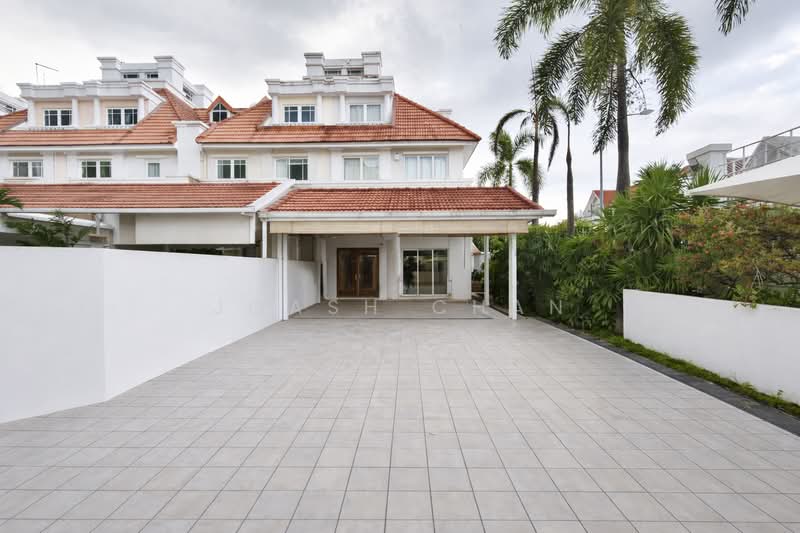 ✅ Beautifully Renovated & Move In Ready, Luxury Corner Terrace, , 5 Bedrooms, 5,500 sqft, Corner Terrace For Sale, by Joash Chan, 500108173 - Exterior - PropertyGuru.com.sg