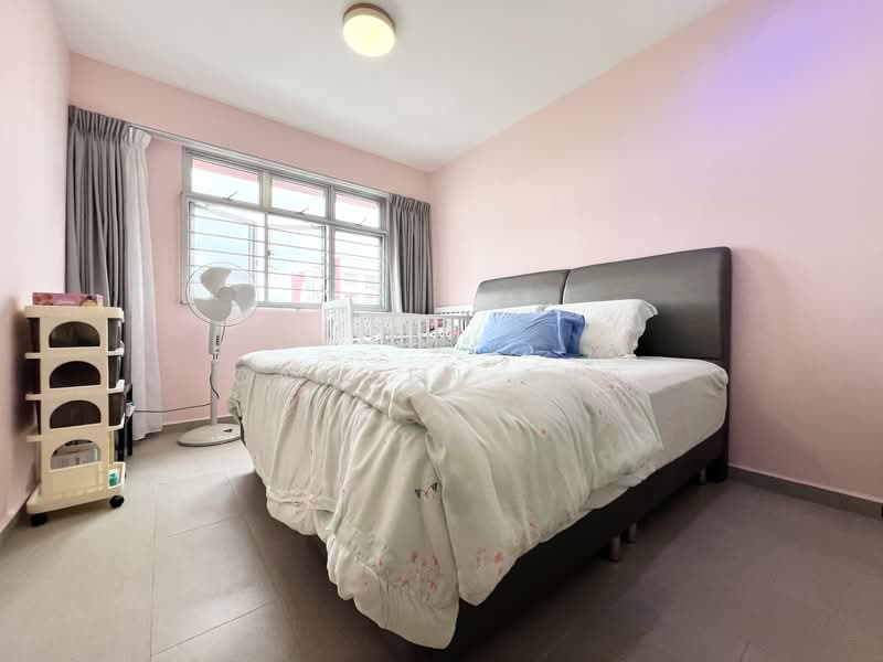 366A Sembawang Crescent, 366A Sembawang Crescent, 3 Bedrooms, 1,001 sqft, HDB Flat For Sale, by Camden Ang, 500108178 - Bedroom - PropertyGuru.com.sg