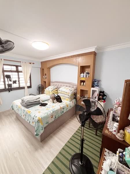 556 Woodlands Drive 53, 556 Woodlands Drive 53, 3 Bedrooms, 1,292 sqft, HDB Flat For Sale, by Alan Ng, 500108181 - Bedroom - PropertyGuru.com.sg