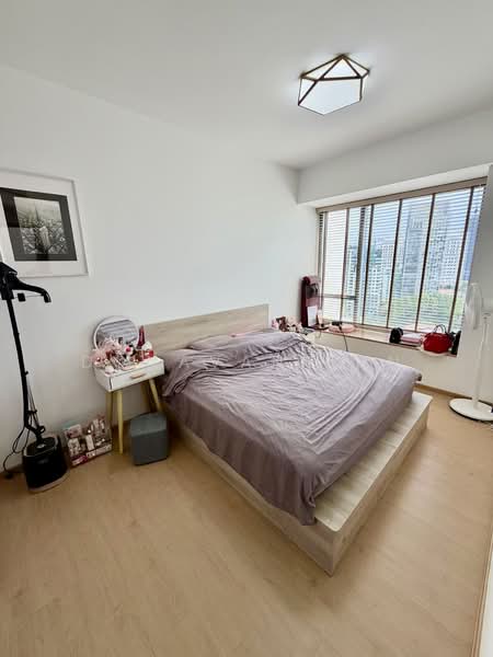 Adria, 12 Derbyshire Road, 2 Bedrooms, 689 sqft, Condominium For Sale, by Donavan Tan, 500108189 - Bedroom - PropertyGuru.com.sg