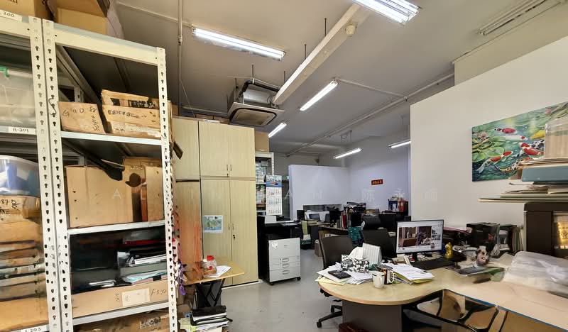 Midview City, 18 Sin Ming Lane, 1,292 sqft, Light Industrial (B1) For Sale, by Alvin Tan 陈永顺, 500108203 - Open concept - CommercialGuru.com.sg