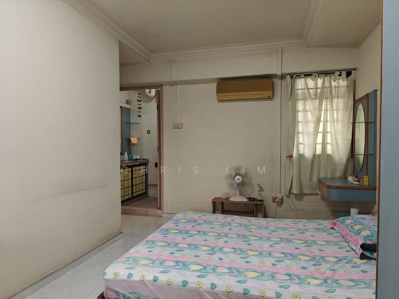 257 Serangoon Central Drive, 257 Serangoon Central Drive, 3 Bedrooms, 1,238 sqft, HDB Flat For Sale, by Chris Lim, 500108208 - Bedroom - PropertyGuru.com.sg
