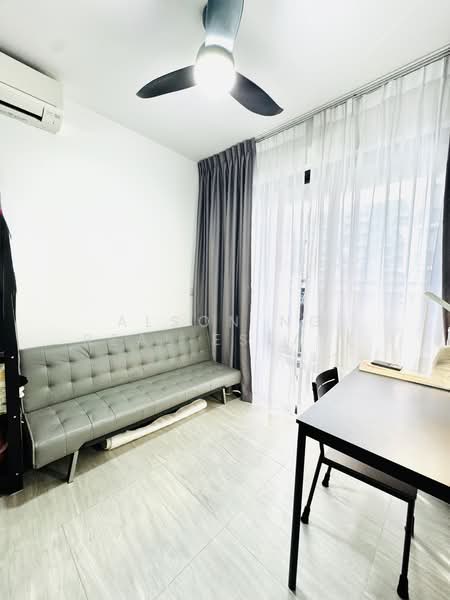 Grandeur Park Residences, 7 Bedok South Avenue 3, 2 Bedrooms, 667 sqft, Condominium For Rent, by Alson Ng Real Estate, 500108210 - Living Room - PropertyGuru.com.sg