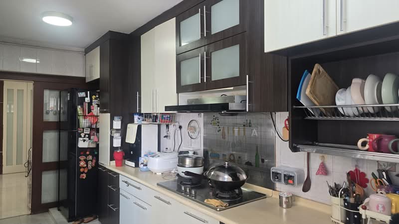 979C Buangkok Crescent, 979C Buangkok Crescent, 3 Bedrooms, 1,184 sqft, HDB Flat For Sale, by Cheryl Tan, 500108213 - Kitchen - PropertyGuru.com.sg