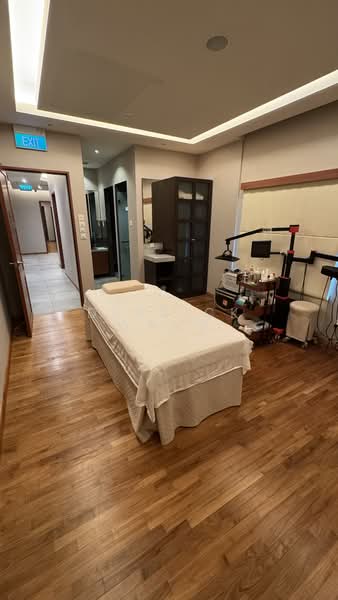 Singapore Marriott Tang Plaza Hotel, , 2,325 sqft, Other Retail For Rent, by Derrick Wang, 500108221 - CommercialGuru.com.sg