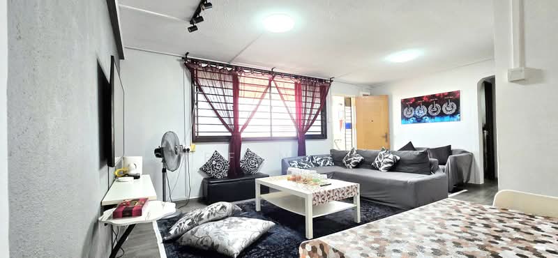 134 Bedok Reservoir Road, 134 Bedok Reservoir Road, 3 Bedrooms, 904 sqft, HDB Flat For Sale, by Stefan Tan, 500108223 - Living Room - PropertyGuru.com.sg