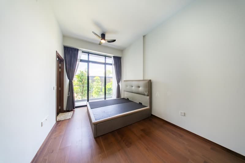 Phoenix Residences, 71 Phoenix Avenue, 3 Bedrooms, 1,098 sqft, Condominium For Sale, by Jerome Yap, 500108229 - Master Bedroom - PropertyGuru.com.sg