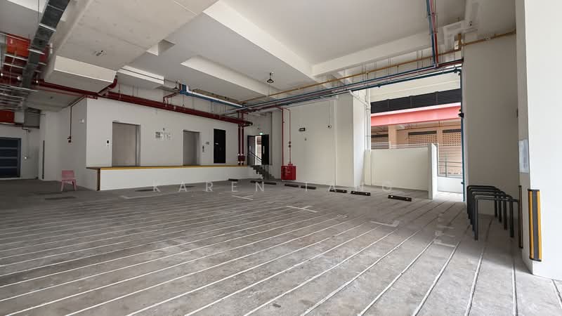 Azalea Kitchens, 25 Genting Road, Macpherson / Potong Pasir, 1,600 sqft, Factory / Workshop (B2) For Rent, by Karen Tang, 500108231 - Car Park - CommercialGuru.com.sg