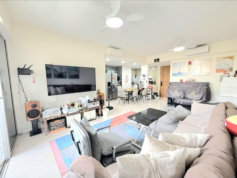 The Centris, 65 Jurong West Central 3, 3 Bedrooms, 1,572 sqft, Apartment For Sale, by Chester Chong, 500108237 - Living Room - PropertyGuru.com.sg