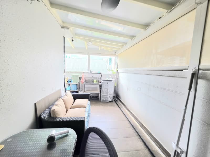 The Centris, 65 Jurong West Central 3, 3 Bedrooms, 1,572 sqft, Apartment For Sale, by Chester Chong, 500108237 - Balcony - PropertyGuru.com.sg