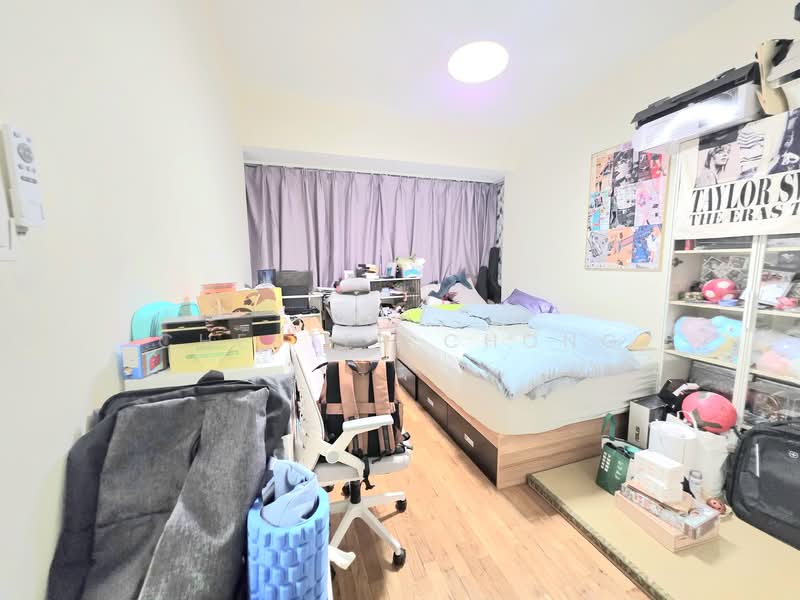 The Centris, 65 Jurong West Central 3, 3 Bedrooms, 1,572 sqft, Apartment For Sale, by Chester Chong, 500108237 - Bedroom - PropertyGuru.com.sg