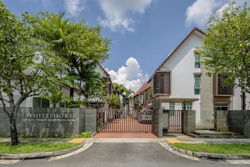 Whiteshores, 213F Punggol 17th Avenue, 5 Bedrooms, 5,188 sqft, Cluster House For Rent, by Gilad Coppersmith, 500108244 - Exterior - PropertyGuru.com.sg