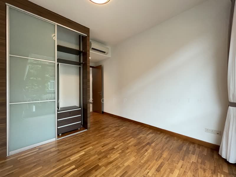 Whiteshores, 213F Punggol 17th Avenue, 5 Bedrooms, 5,188 sqft, Cluster House For Rent, by Gilad Coppersmith, 500108244 - Bedroom - PropertyGuru.com.sg