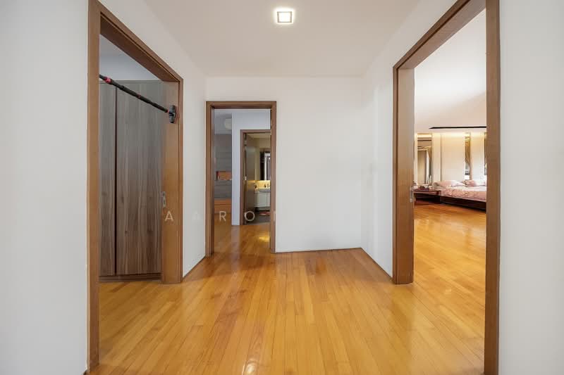 Serangoon Garden Estate, Brockhampton Drive, 6 Bedrooms, 4,200 sqft, Semi-Detached House For Rent, by Aaron Yeo, 500108247 - PropertyGuru.com.sg