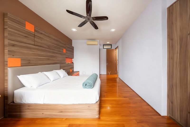 Serangoon Garden Estate, Brockhampton Drive, 6 Bedrooms, 4,200 sqft, Semi-Detached House For Rent, by Aaron Yeo, 500108247 - PropertyGuru.com.sg