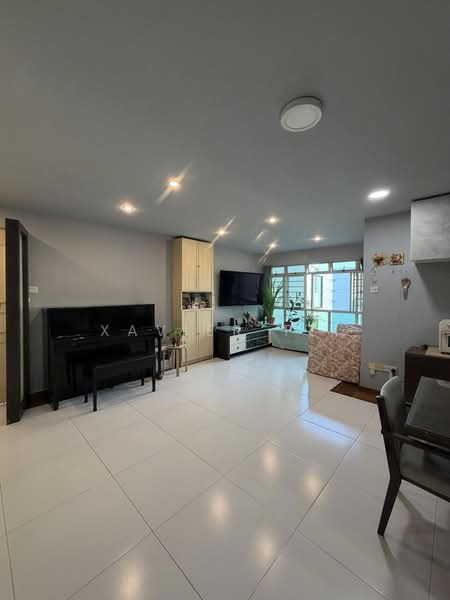 174A Edgedale Plains, 174A Edgedale Plains, Hougang / Punggol / Sengkang, 3 Bedrooms, 1,184 sqft, HDB Flat For Sale, by XAVIER TEI, 500108253 - Living Room - PropertyGuru.com.sg