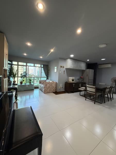 174A Edgedale Plains, 174A Edgedale Plains, Hougang / Punggol / Sengkang, 3 Bedrooms, 1,184 sqft, HDB Flat For Sale, by XAVIER TEI, 500108253 - Living Room - PropertyGuru.com.sg