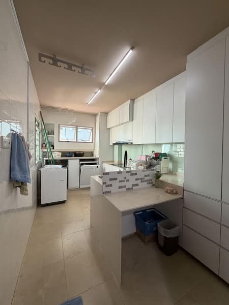 174A Edgedale Plains, 174A Edgedale Plains, Hougang / Punggol / Sengkang, 3 Bedrooms, 1,184 sqft, HDB Flat For Sale, by XAVIER TEI, 500108253 - Kitchen - PropertyGuru.com.sg
