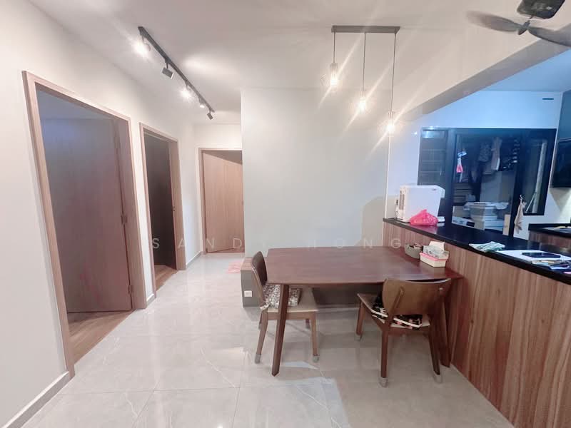 463A Bukit Batok Street 41, 463A Bukit Batok Street 41, 3 Bedrooms, 1,216 sqft, HDB Flat For Sale, by Sandy Hong, 500108256 - Dining Room - PropertyGuru.com.sg