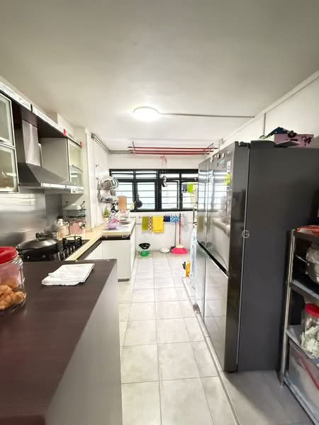 205 Clementi Avenue 6, 205 Clementi Avenue 6, 3 Bedrooms, 980 sqft, HDB Flat For Sale, by Windy Wang, 500108257 - Kitchen - PropertyGuru.com.sg