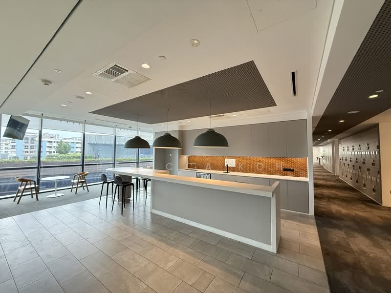 Woods Square, 6 Woodlands Square, 22,213 sqft, Office For Rent, by Rebecca Koh, 500108263 - Kitchen - CommercialGuru.com.sg