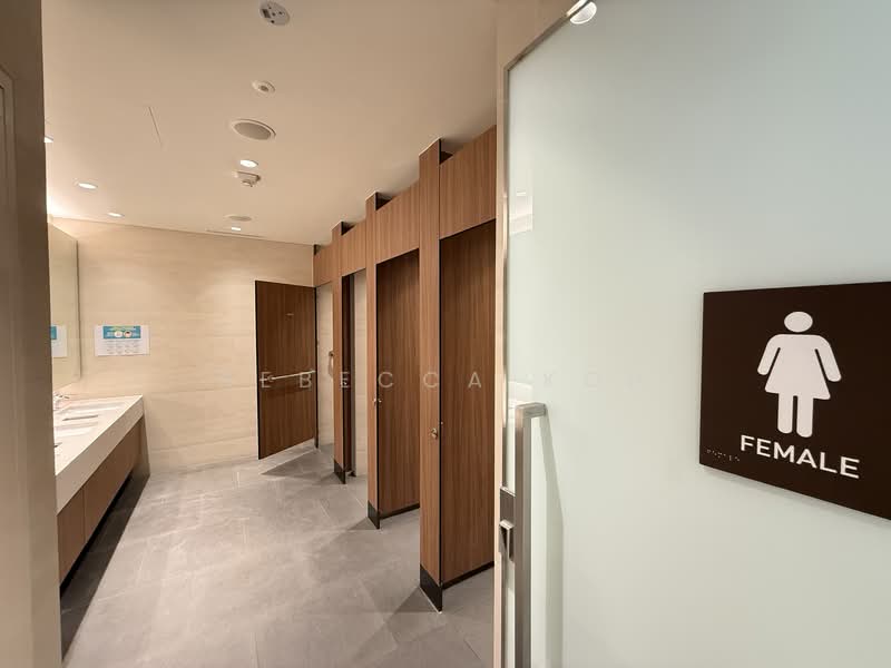 Woods Square, 6 Woodlands Square, 22,213 sqft, Office For Rent, by Rebecca Koh, 500108263 - Bathroom - CommercialGuru.com.sg