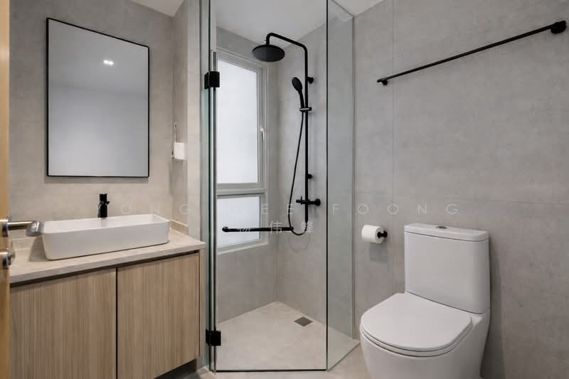 Eight Riversuites, 6 Whampoa East, 3 Bedrooms, 980 sqft, Condominium For Sale, by Yong Wee Foong 杨伟锋, 500108265 - Bathroom - PropertyGuru.com.sg