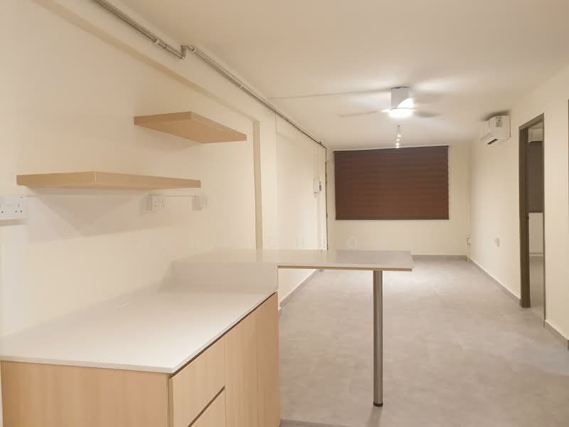 502 Bedok North Street 3, 502 Bedok North Street 3, Room Rental, 183 sqft, HDB Flat For Rent, by John Cheong, 500108266 - Cosy spacious hallway - PropertyGuru.com.sg