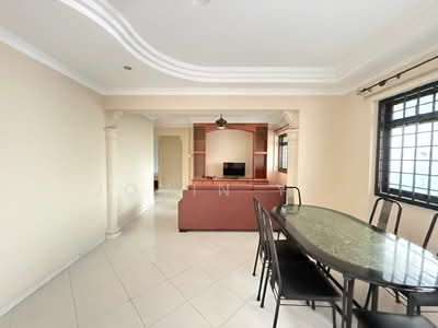 For Rent - 223A Compassvale Walk