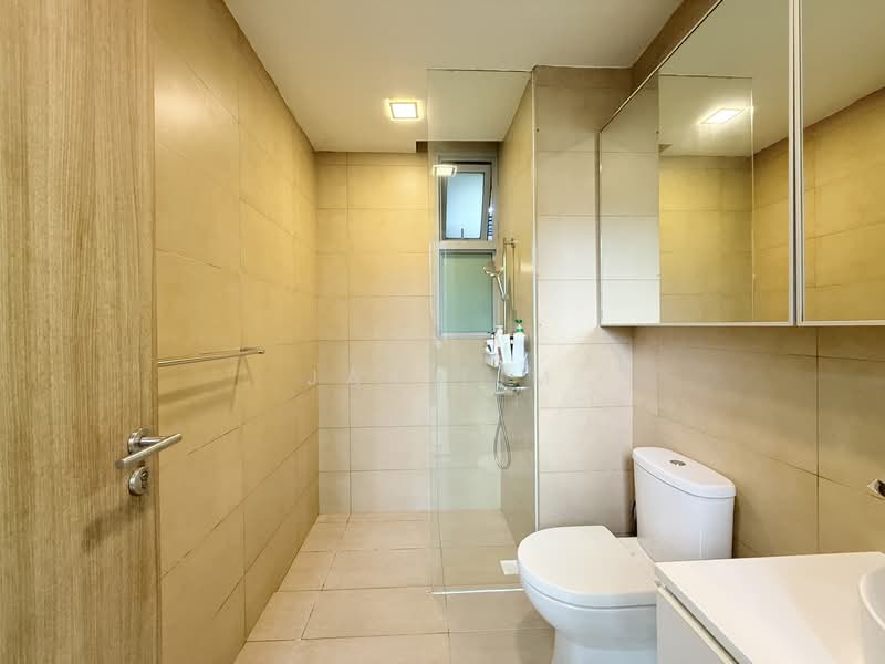 Canberra Residences, 509 Canberra Drive, 3 Bedrooms, 1,938 sqft, Condominium For Sale, by Jax Lim, 500108272 - Bathroom - PropertyGuru.com.sg