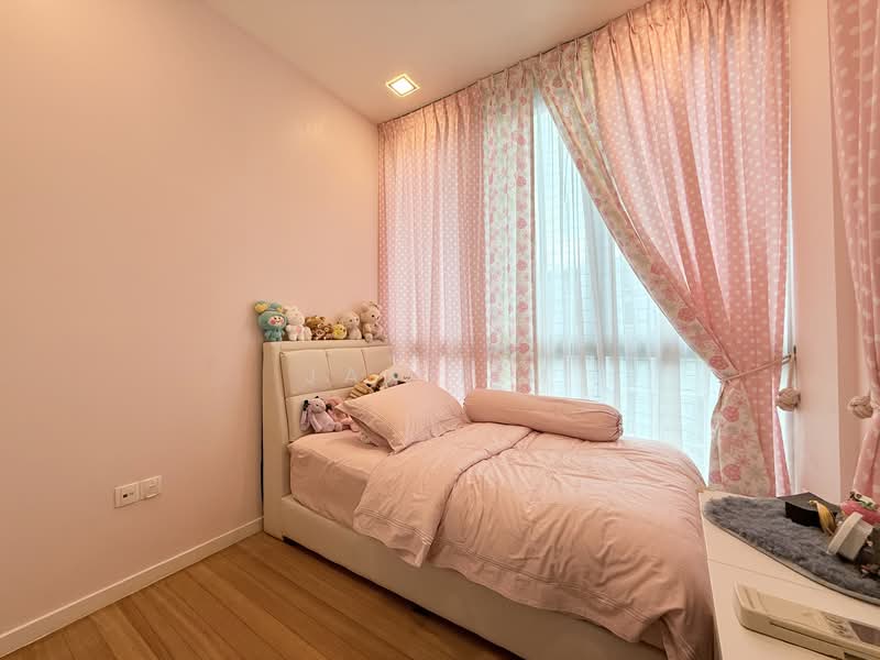 Canberra Residences, 509 Canberra Drive, 3 Bedrooms, 1,938 sqft, Condominium For Sale, by Jax Lim, 500108272 - Bedroom - PropertyGuru.com.sg